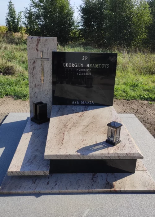 Monolit - nagrobki realizacja 11