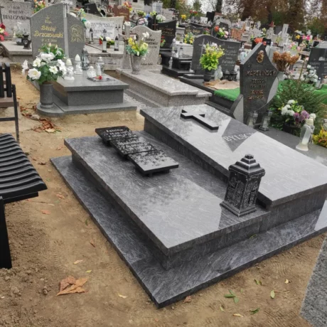 Monolit - nagrobki realizacja 12
