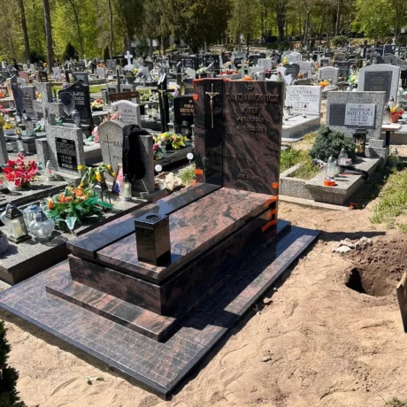 Monolit - nagrobki realizacja 15