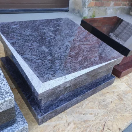 Monolit - nagrobki realizacja 7